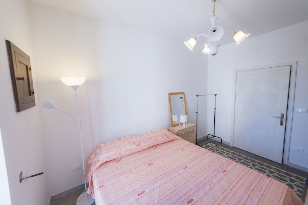 Double Or Twin Room (Private External Bathroom) photo 3