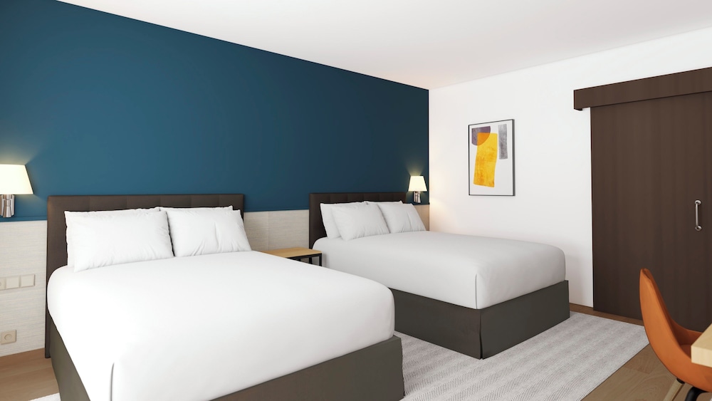 Family Room, 2 Double Beds - Photo 1