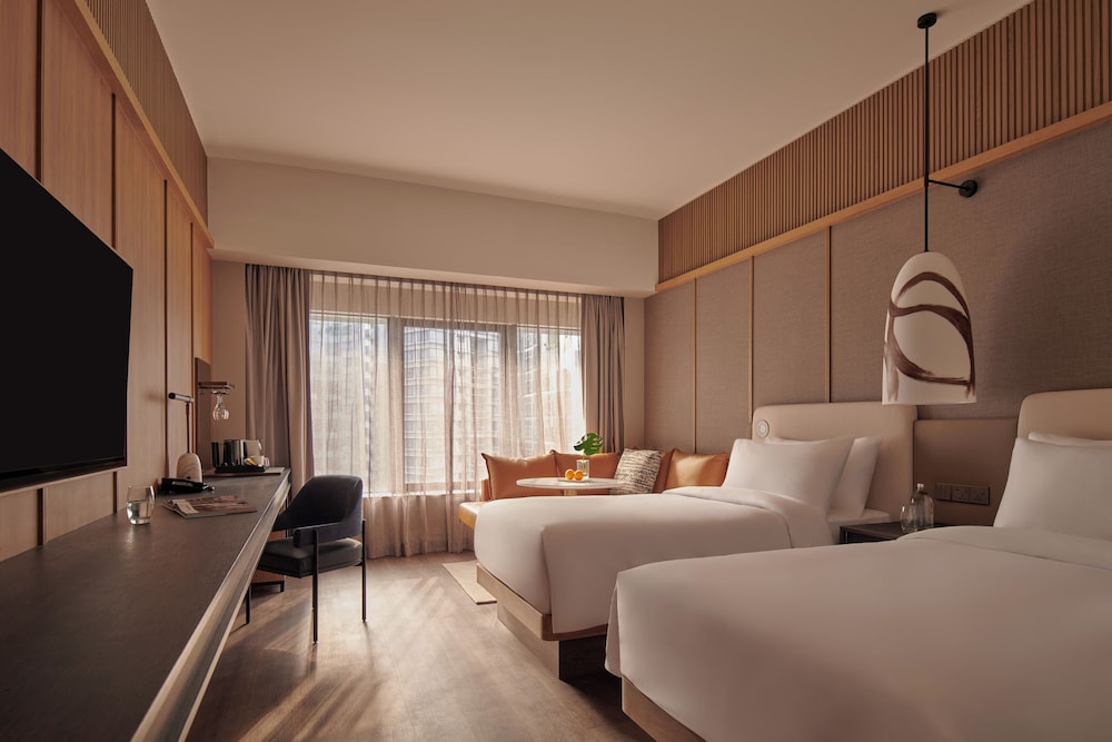 Club Twin Room
