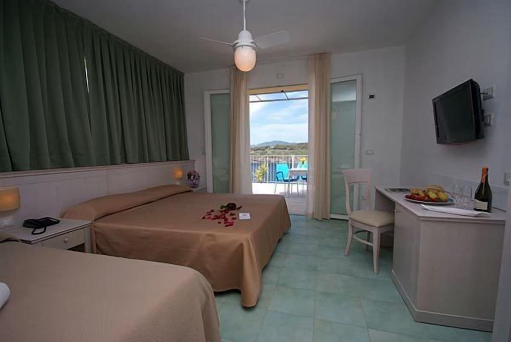 Triple Room photo 3