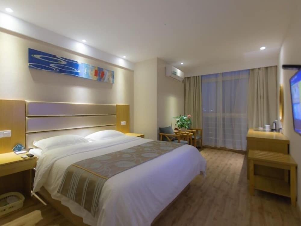 Business King Room photo 1