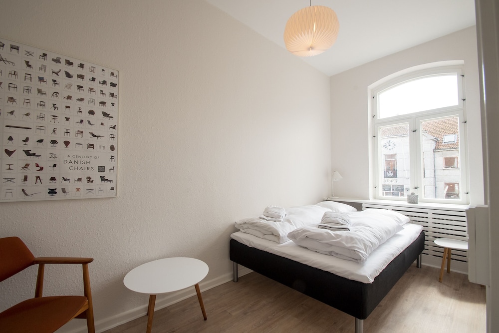 Family Apartment, Multiple Beds photo 2