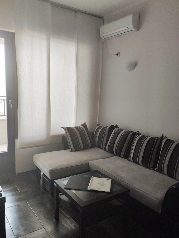 Apartment, 1 Bedroom, Sea View photo 1