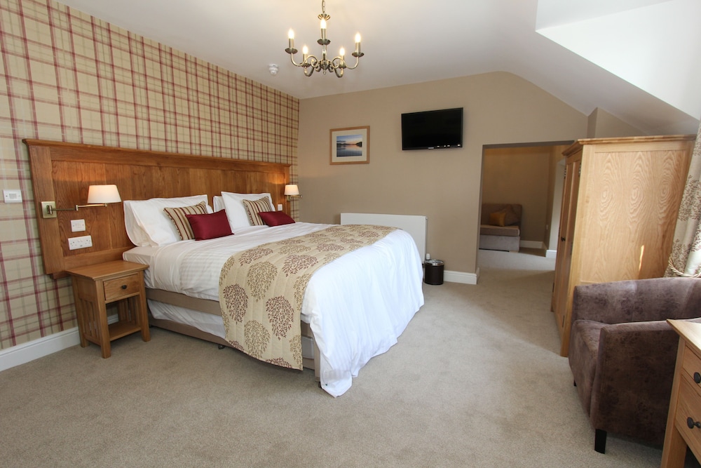 Superior Double or Twin Room photo 2