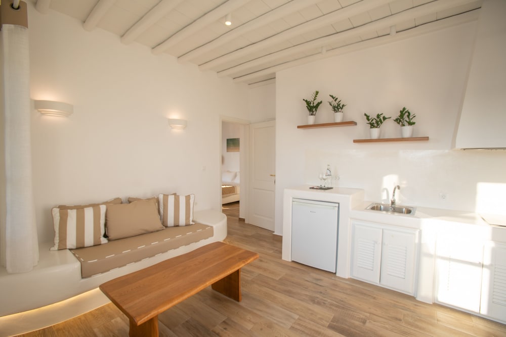 Suite, Sea View photo 3