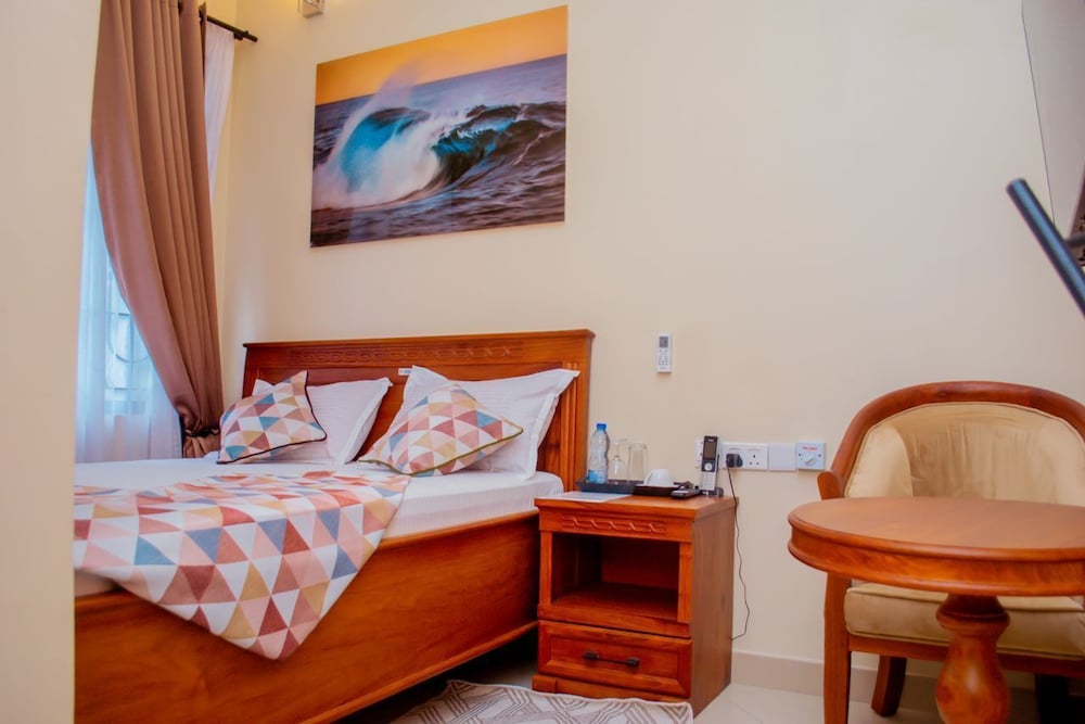 Basic Double Room