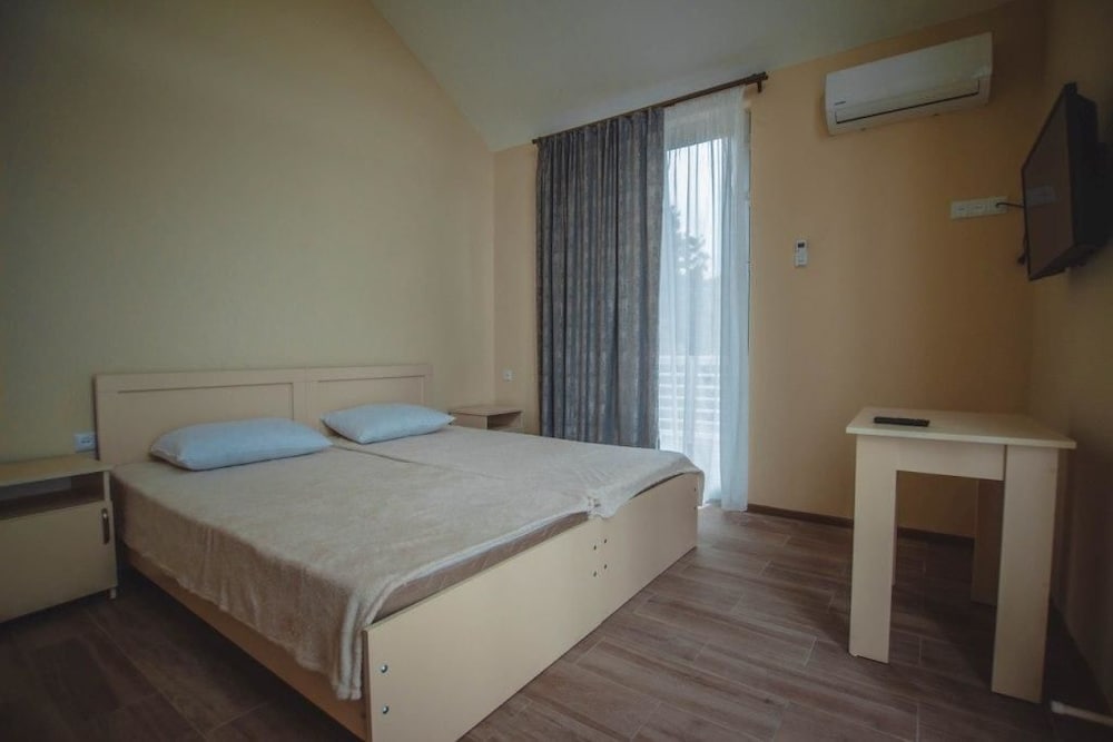 Standard Double or Twin Room, Sea View photo 3