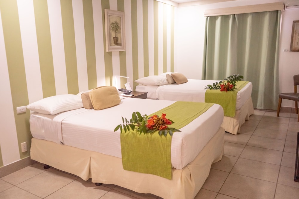 Superior Room, 2 Double Beds photo 2