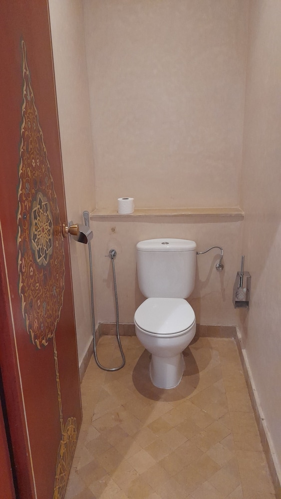 Deluxe Double or Twin Room - Photo 6