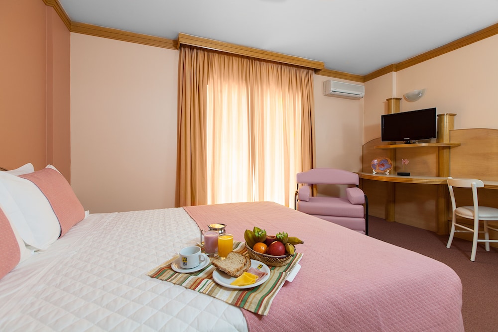 Deluxe Room, 1 Double Bed