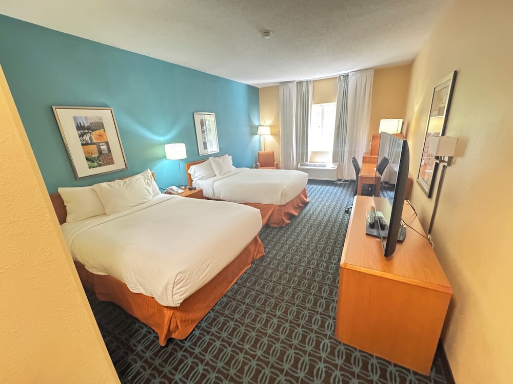 Room, 2 Double Beds, Accessible, Non Smoking - Photo 2