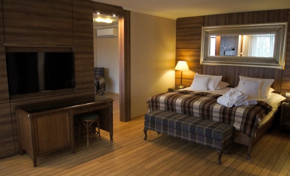 Premium Apartment photo 2