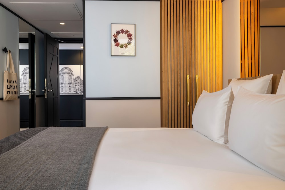 Standard Double Room (Petite Double)