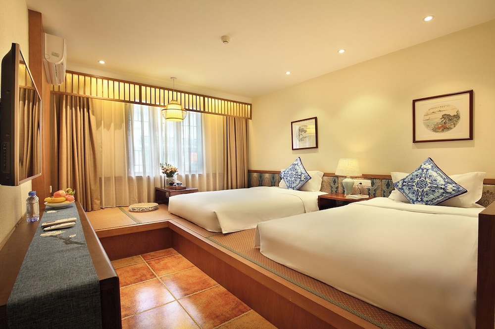 Comfort Twin Room, Courtyard View photo 2