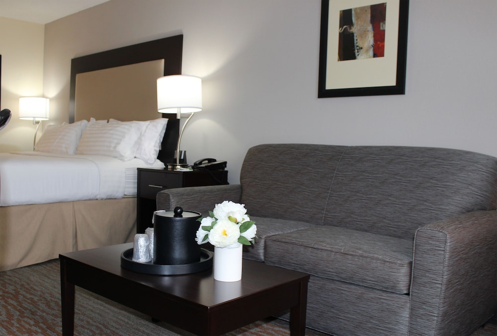 Standard Room, 1 King Bed - Photo 3