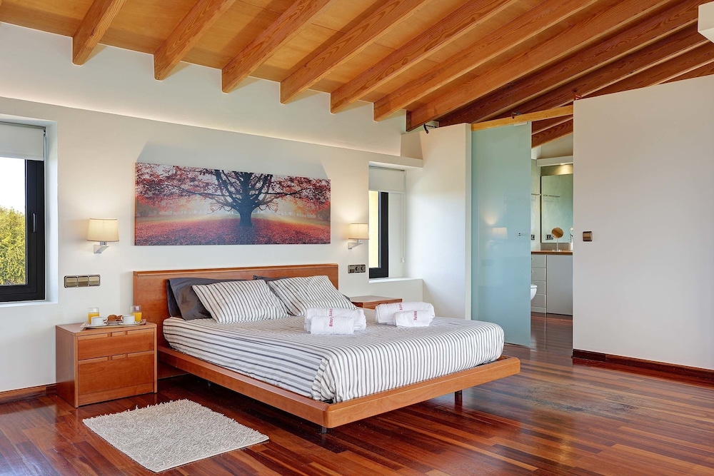 Villa, 4 Dormitorios