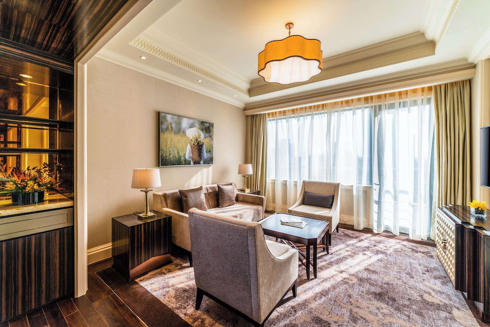 Two bed room Suite - SIGNATURE LOUNGE PRIVILEGES photo 3