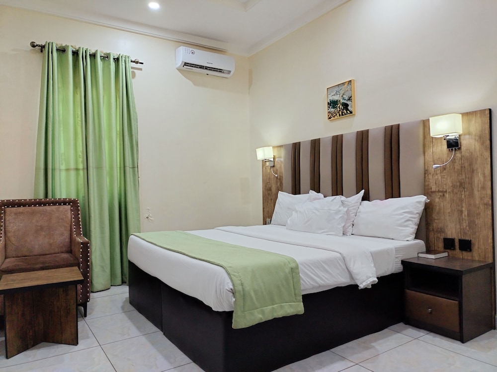 Standard Room - Photo 2