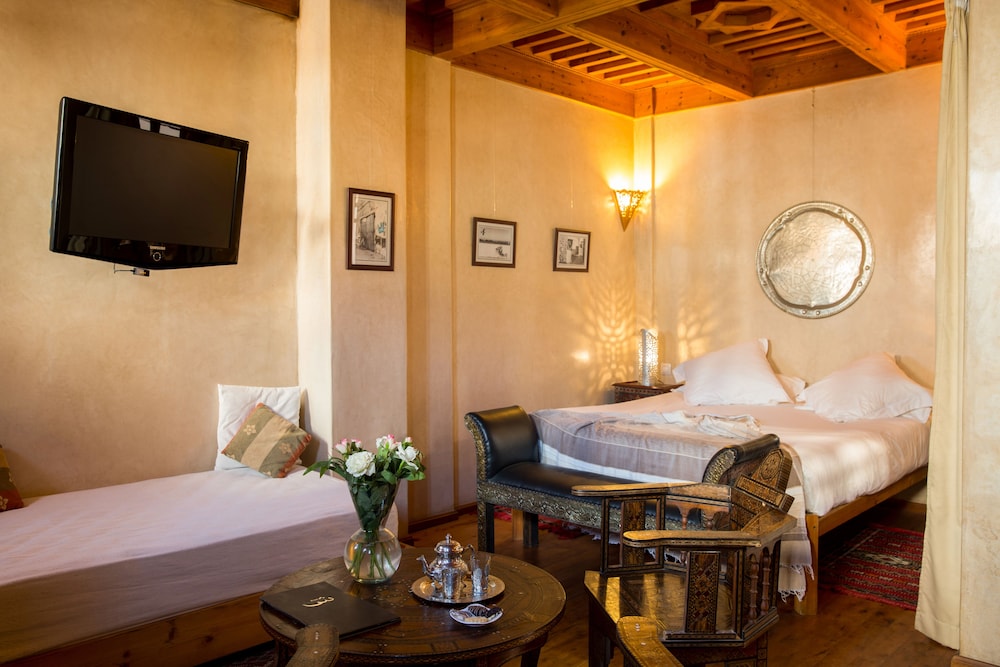 Comfort Suite photo 1