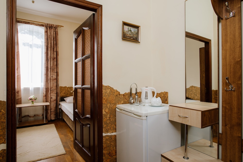 Standard Twin Room photo 3