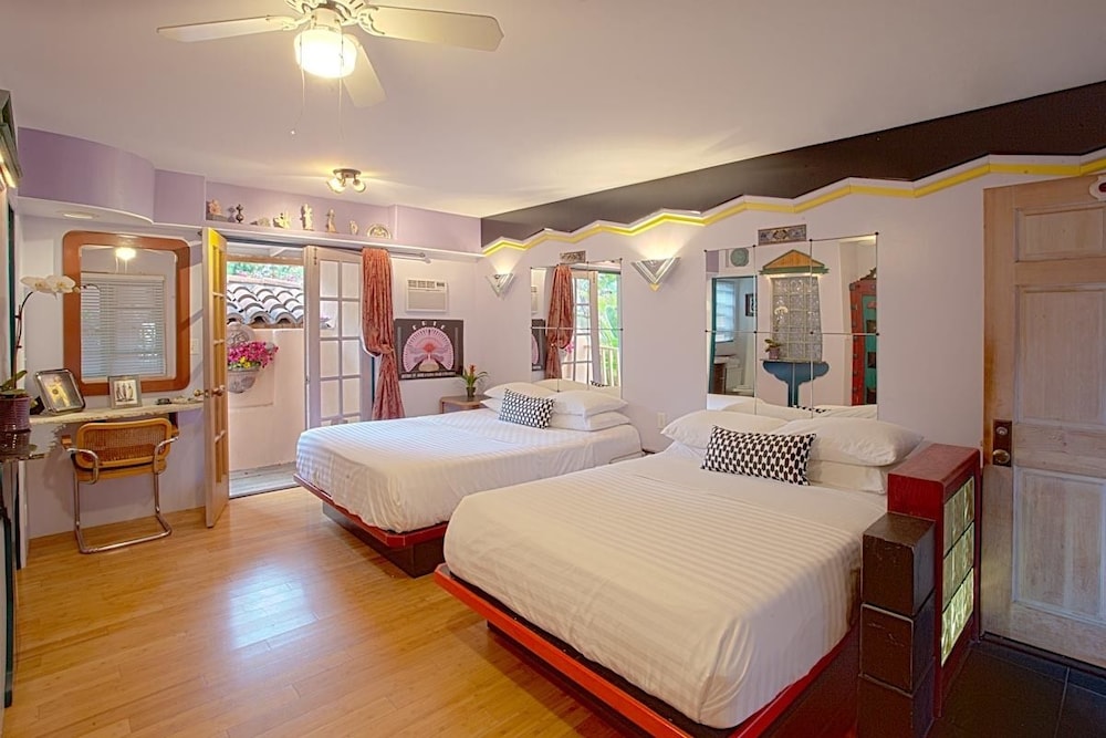 Standard Room, 2 Double Beds