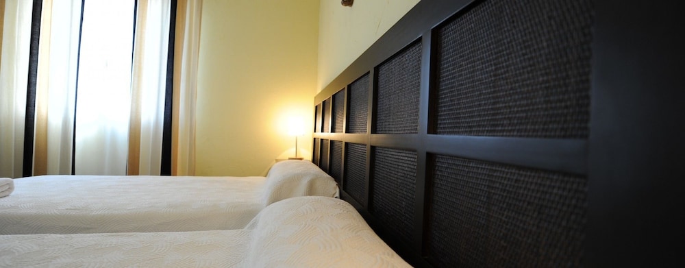 Double Room, City View, Tower (Double Bed)
