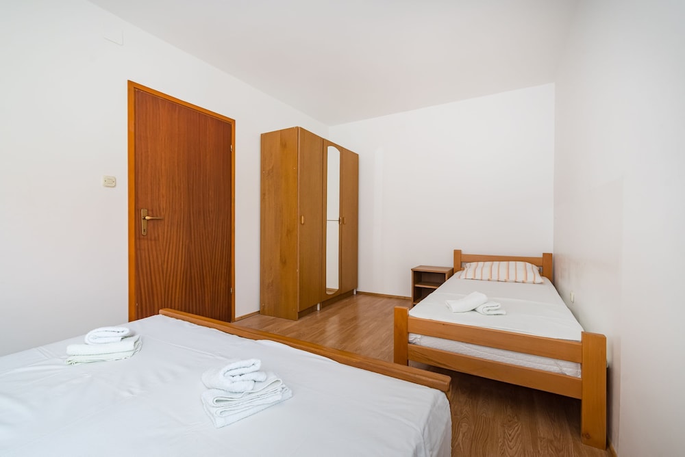 Apartment, 1 Bedroom, Balcony, Garden View