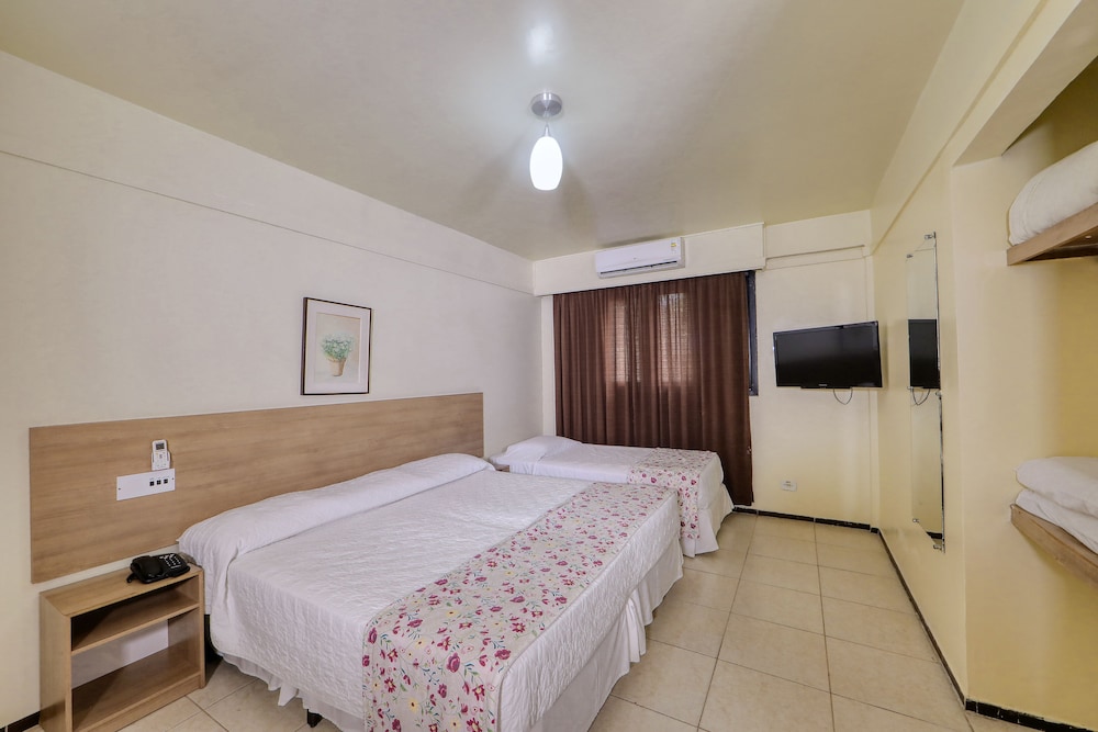 Standard Triple Room - Photo 2