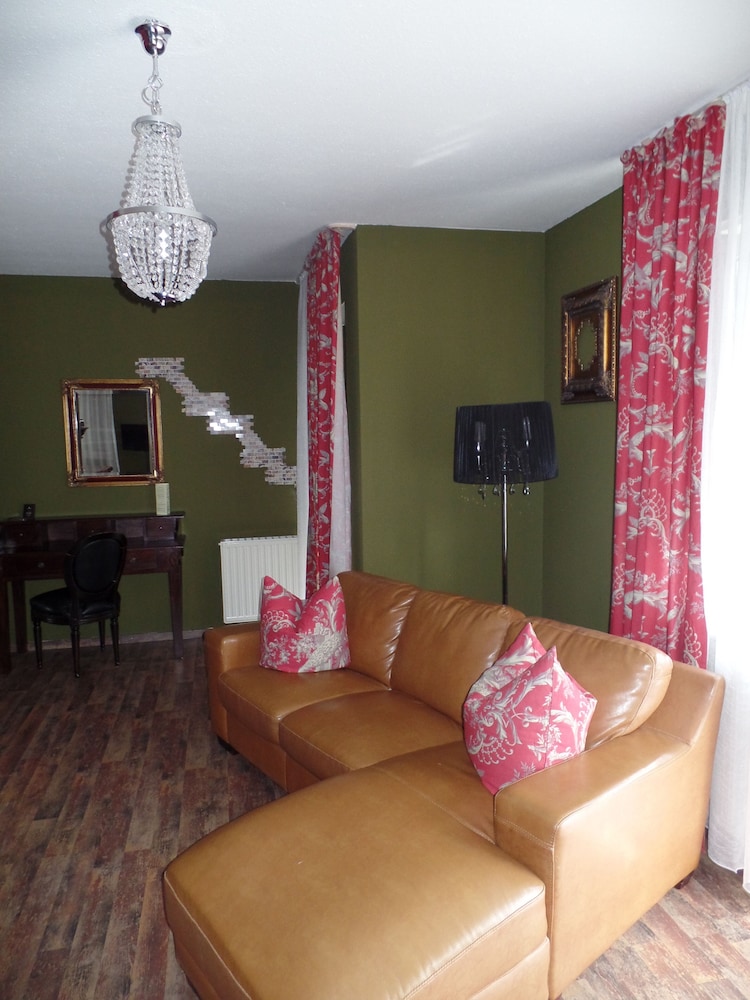 Comfort Room photo 3
