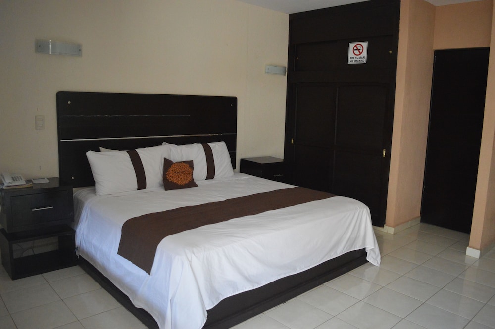 Single Room, 1 King Bed photo 1
