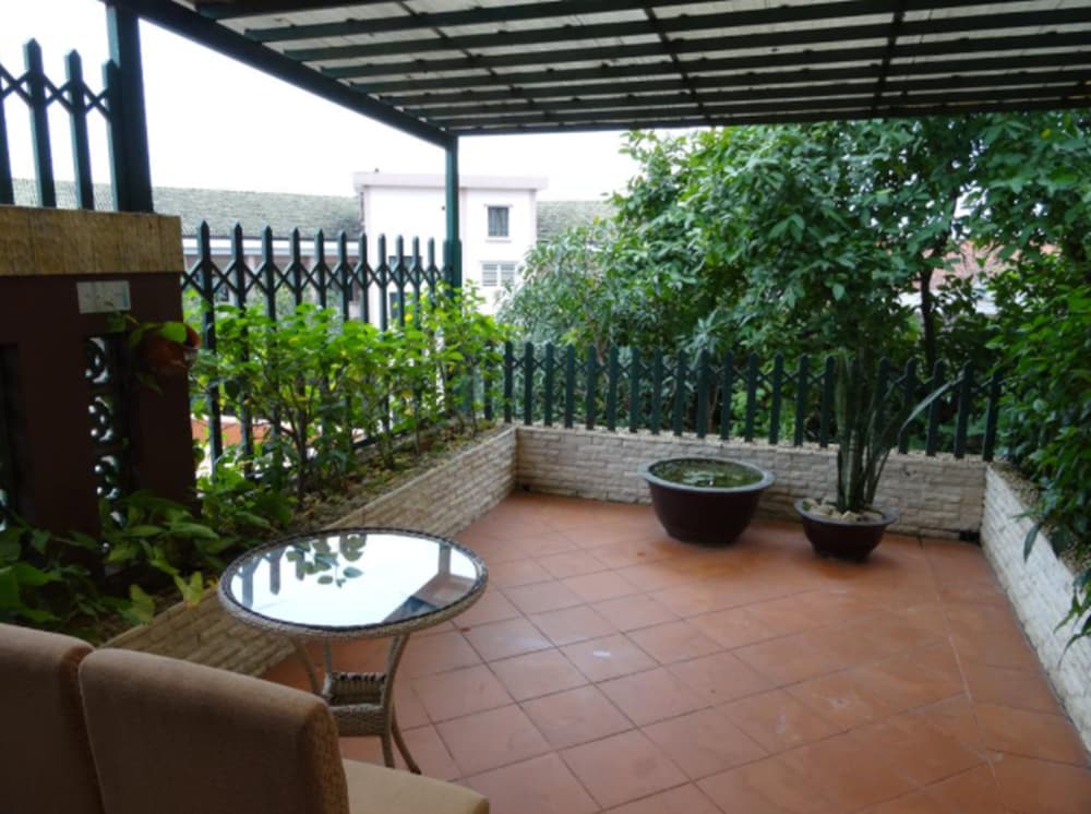 Deluxe Double Room, Garden View - Photo 6