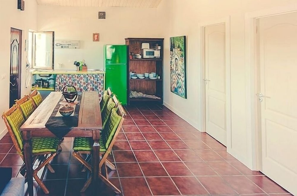House (Green) photo 2