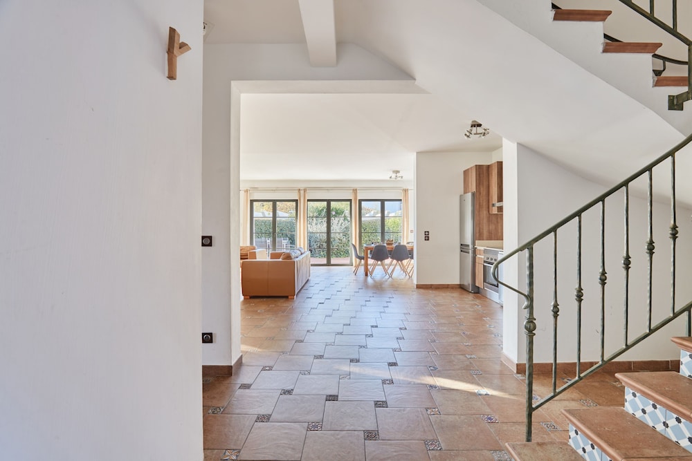 Villa, 4 Bedrooms photo 1