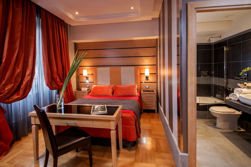 Deluxe Quadruple Room