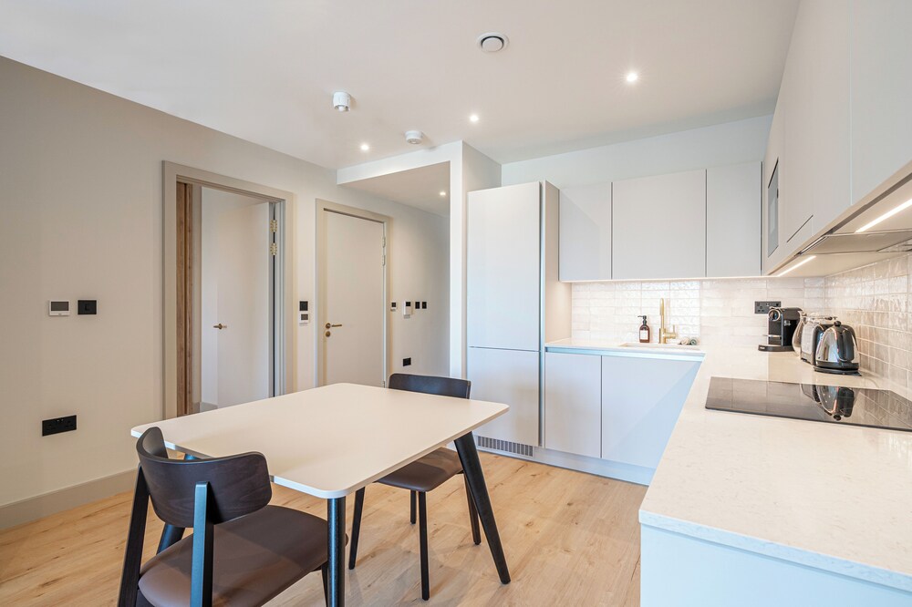 Stylish One-bedroom Haven, Foto 24