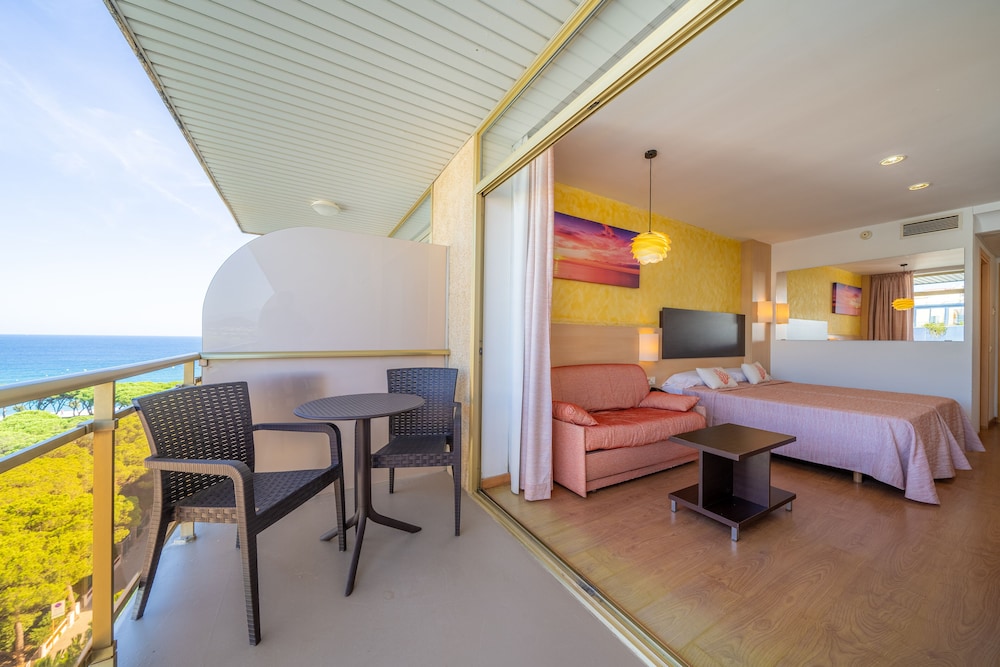 Standard Double Room, 2 Twin Beds