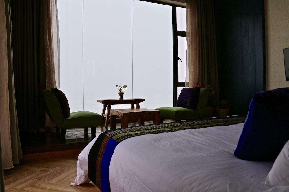 Superior Double or Twin Room photo 3