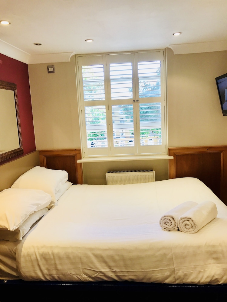 Quadruple Room, Ensuite