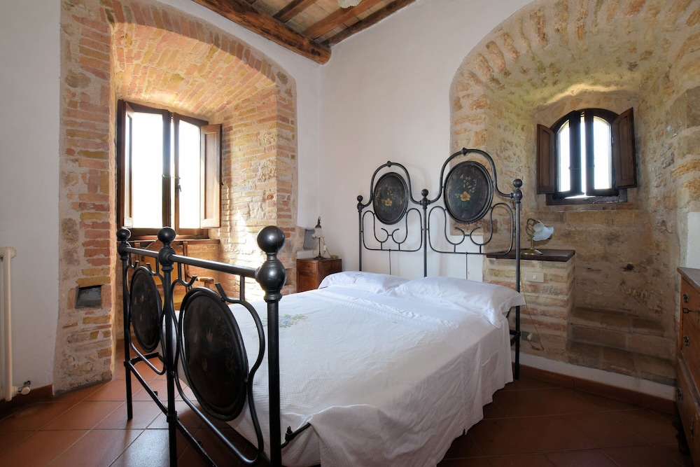 Family Apartment, 1 Bedroom (La Fortezza) photo 2