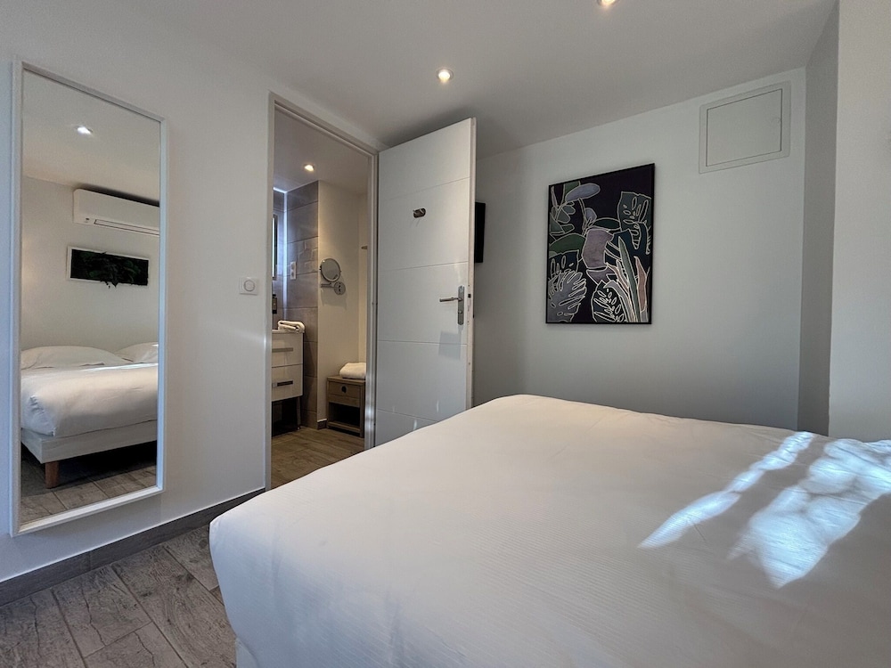 Classic Double Room photo 3