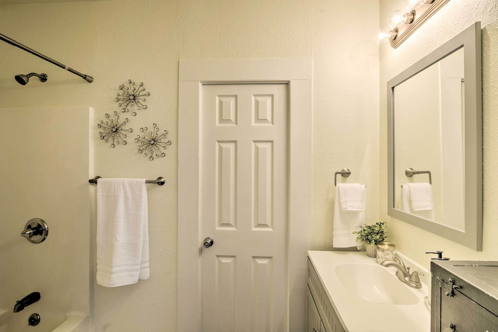 House (2 Bedrooms) photo 3