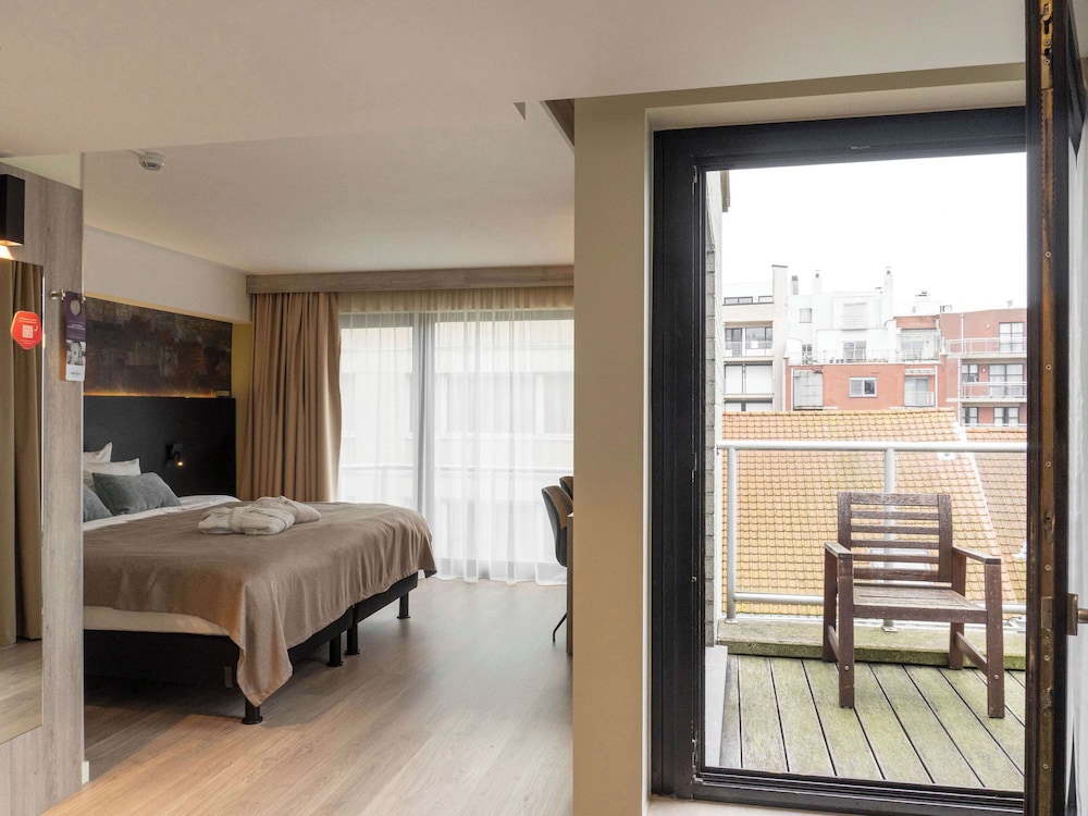 Privilege, Room, 1 Double Bed, Balcony - Photo 12