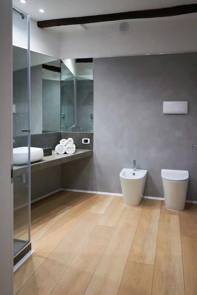 Standard Room - Photo 2