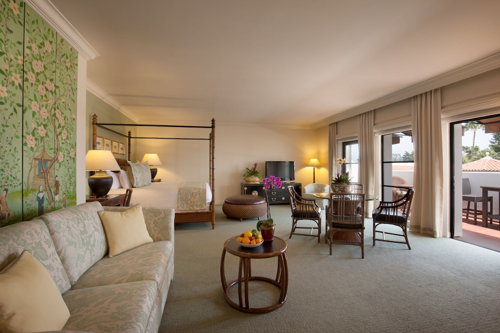 Luxury Penthouse, 1 King Bed, Ocean View (Studio)