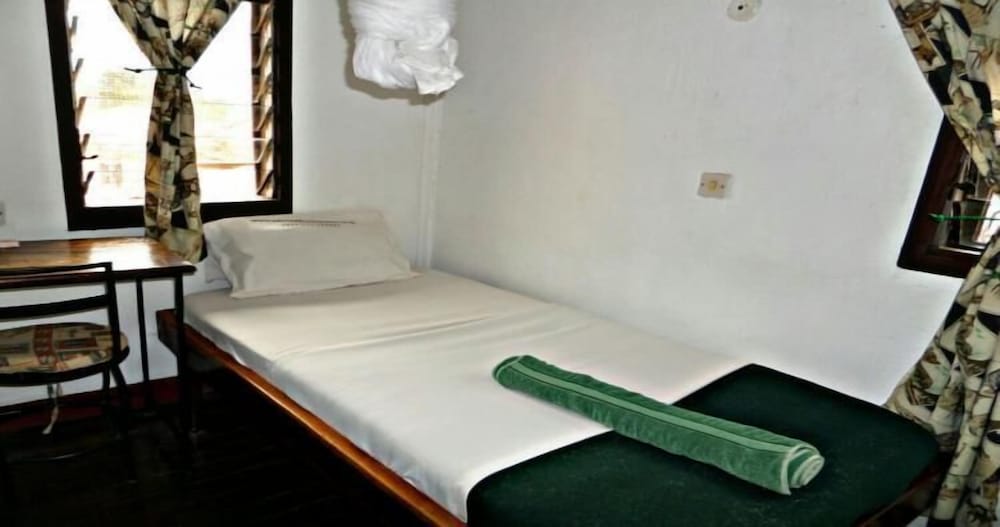 Basic Single Room photo 1