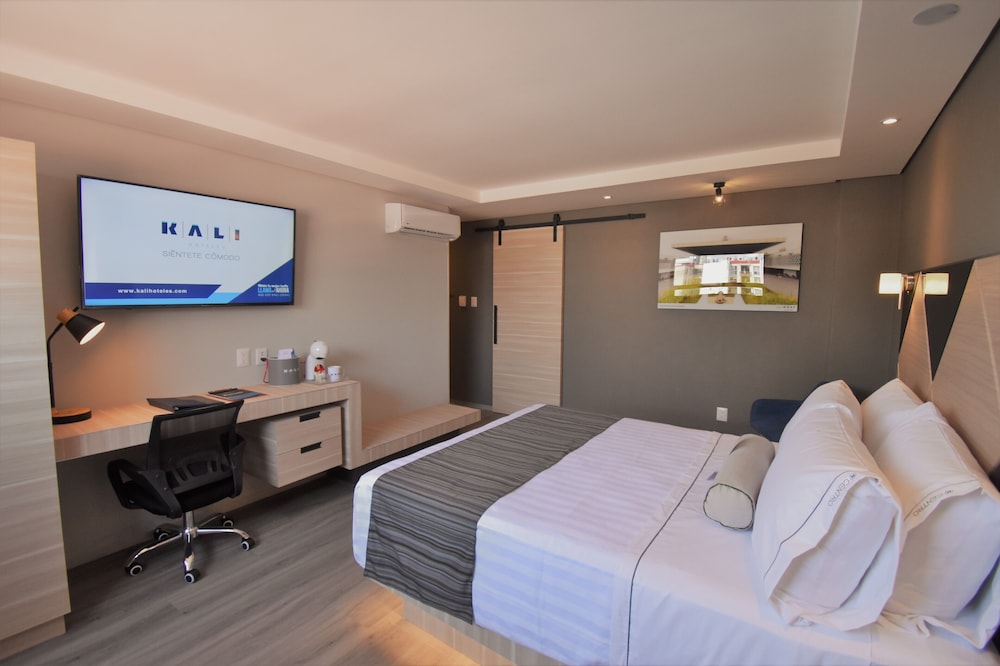 Premier Double Room - Photo 2