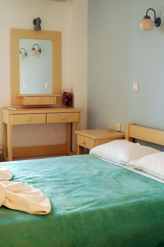 Single Room photo 2