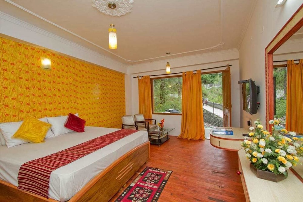 Honeymoon Suite