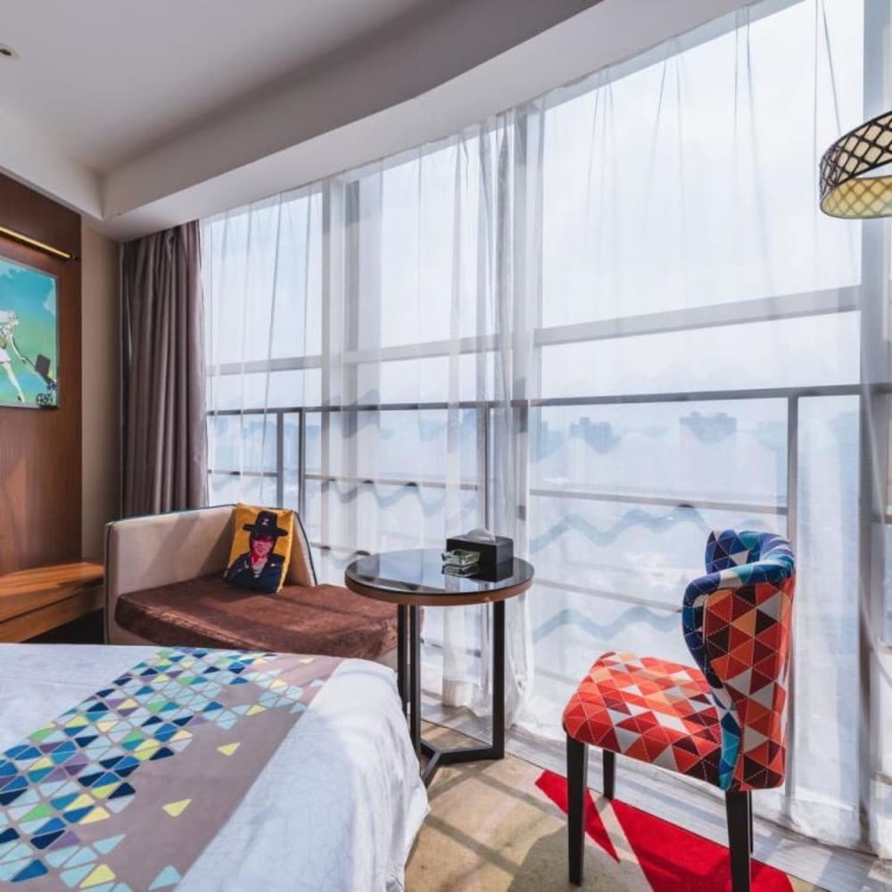 Deluxe Double Room, City View photo 2