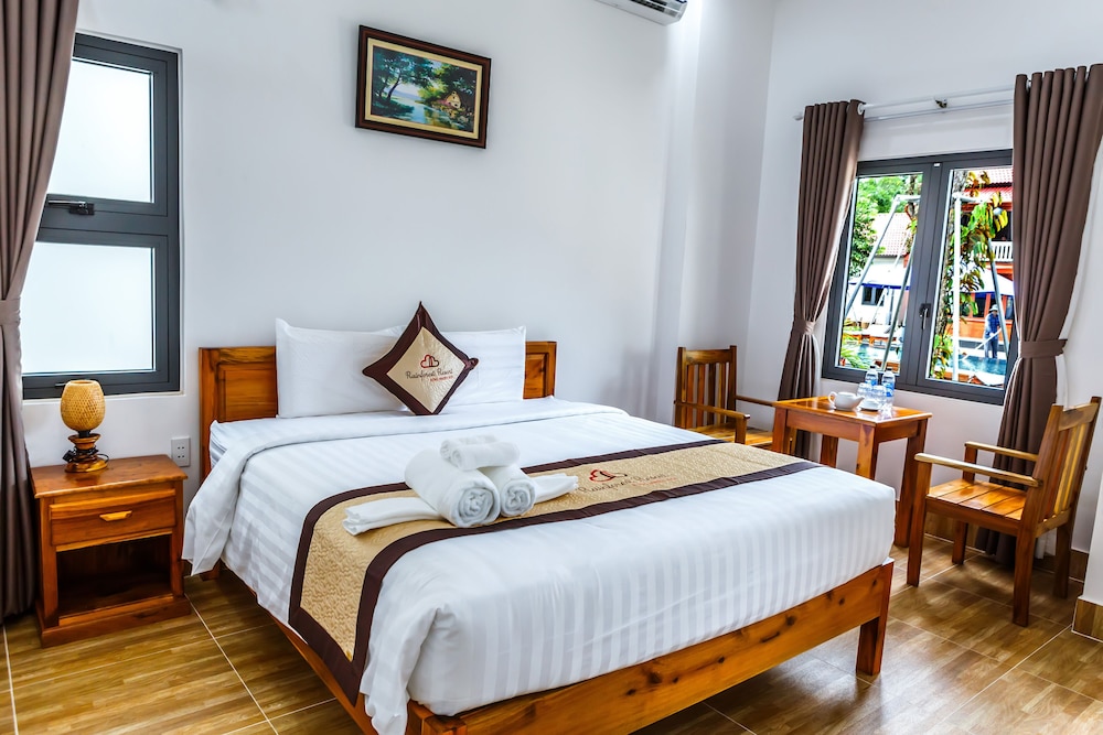 Deluxe Double Room, Pool View - Photo 1